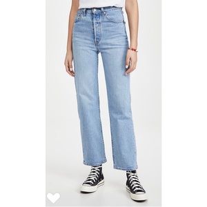 Levi’s Ribcage Straight Ankle Jean